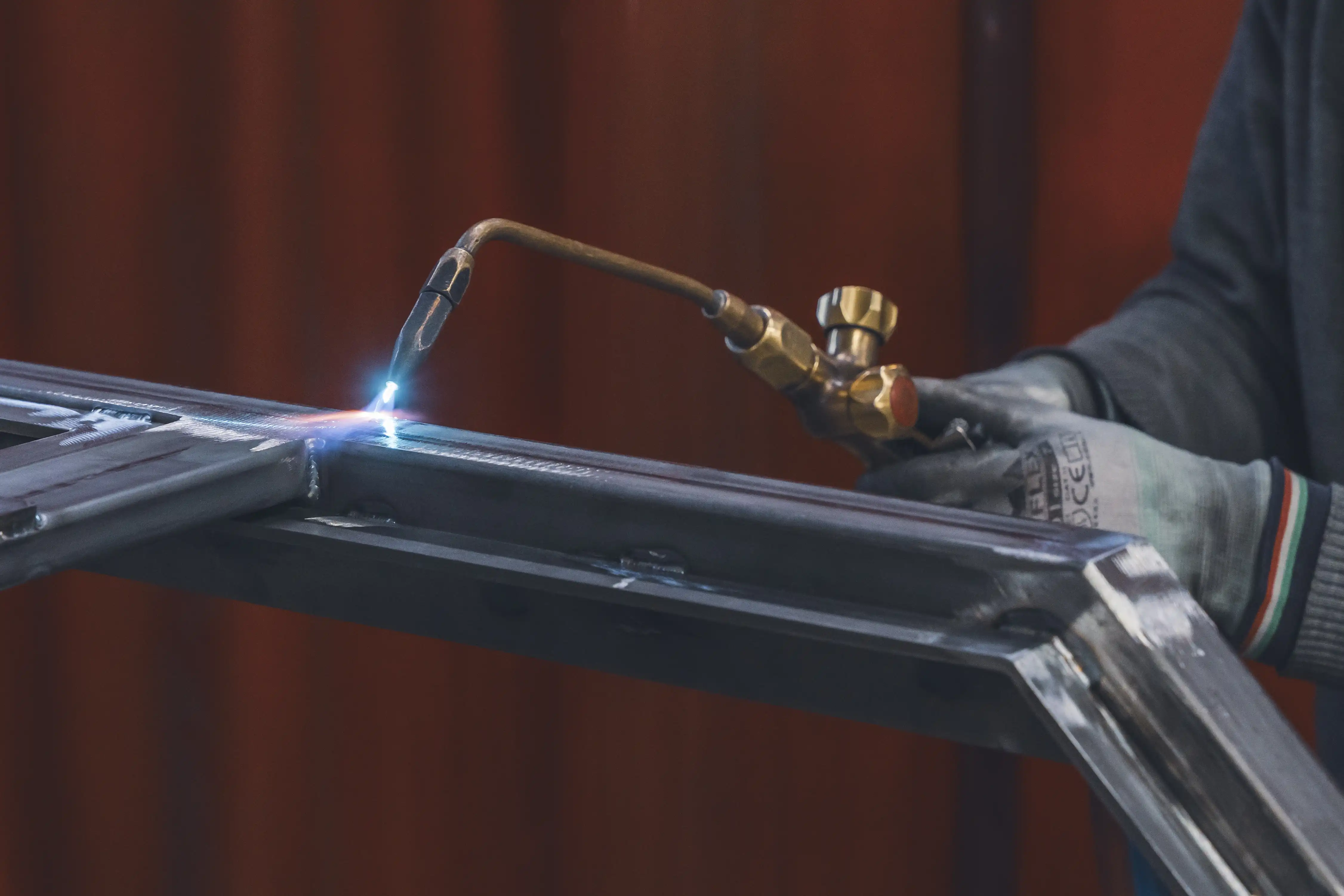 Centro di lavoro per fresatura di precisione